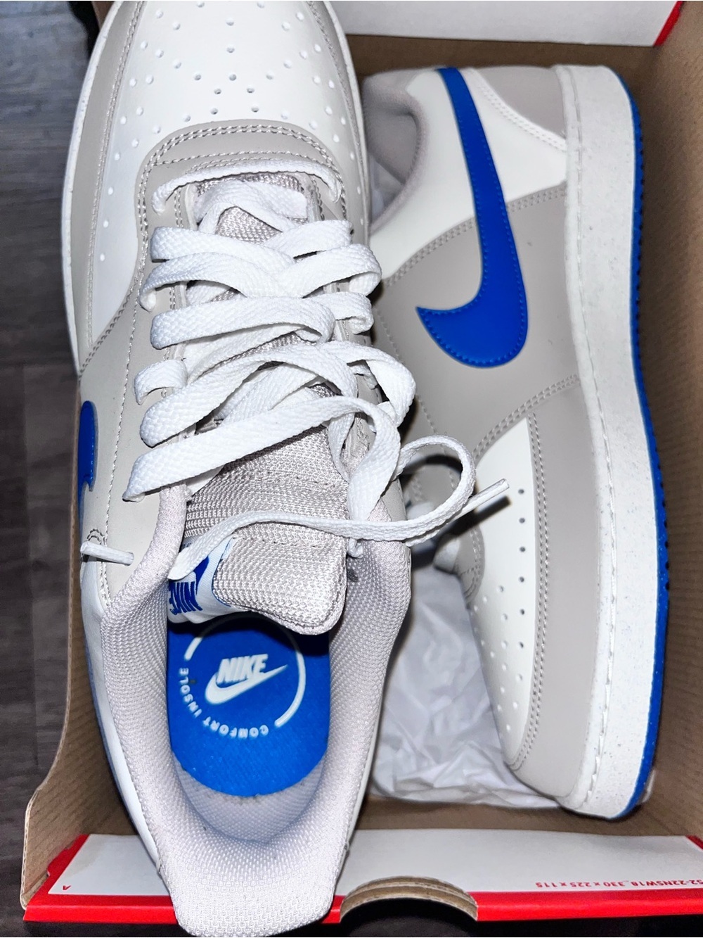 Nike Low court vision 11.5 Sneakers in sail/brilliant blue-cream 2 nwt nib 🆕